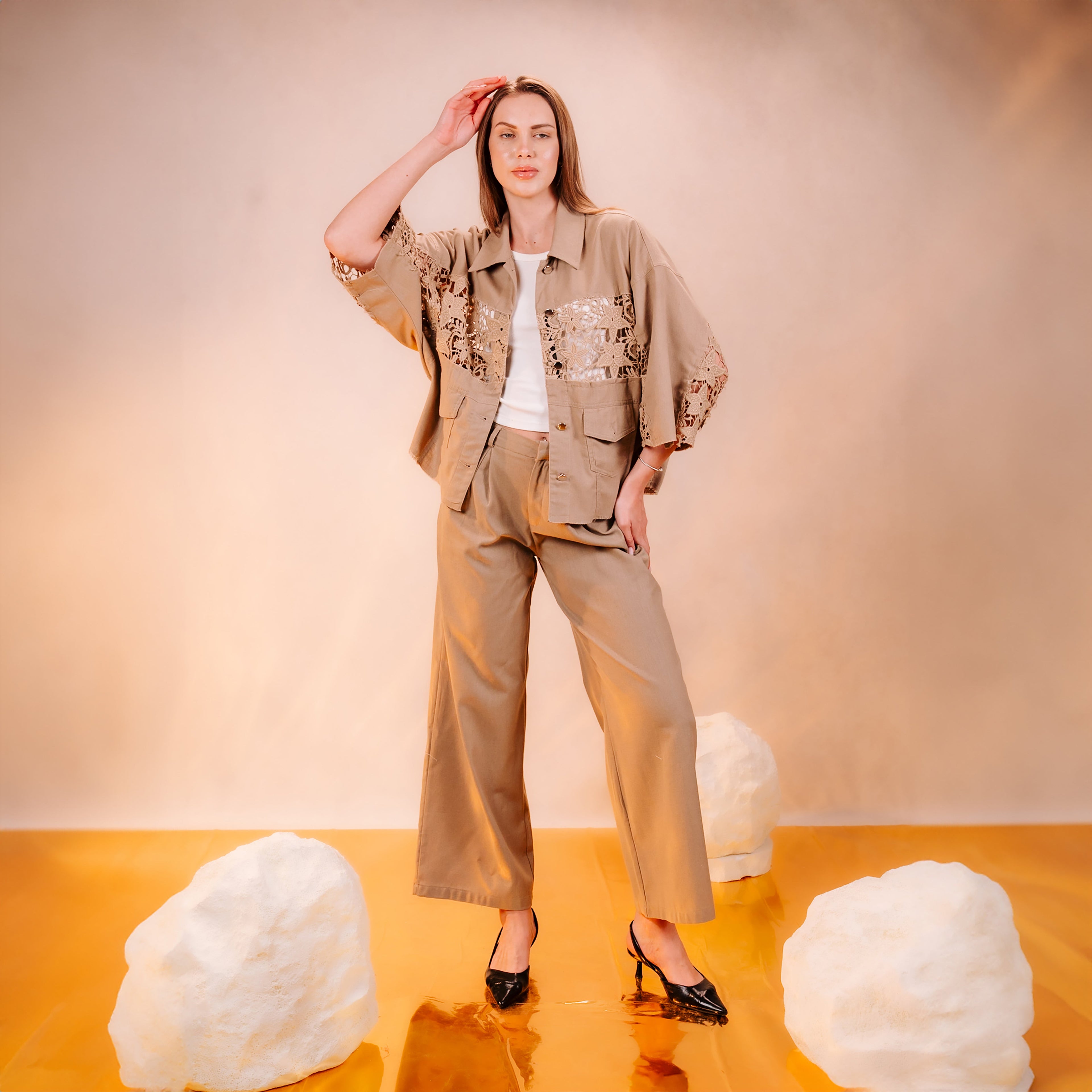 Gabardine wide pants