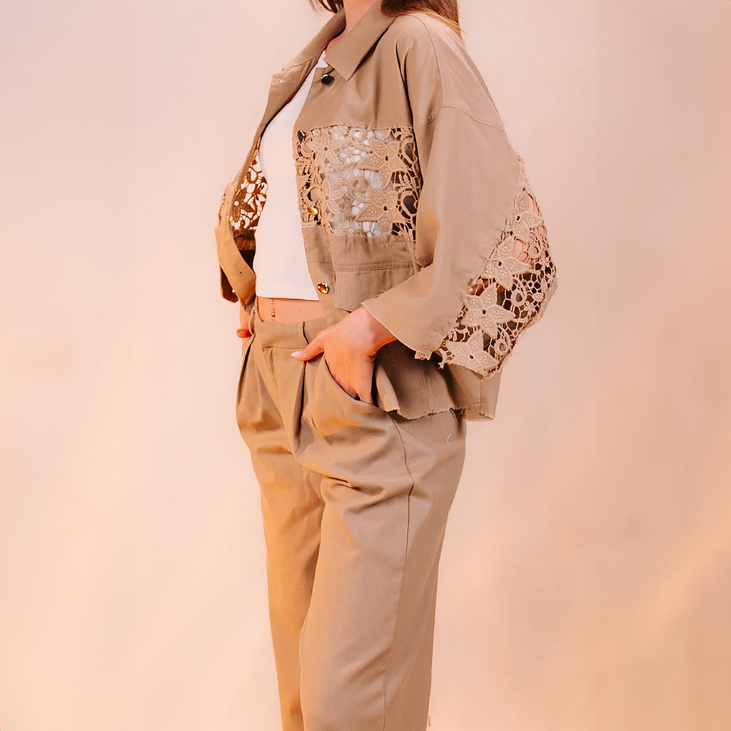 Gabardine wide pants