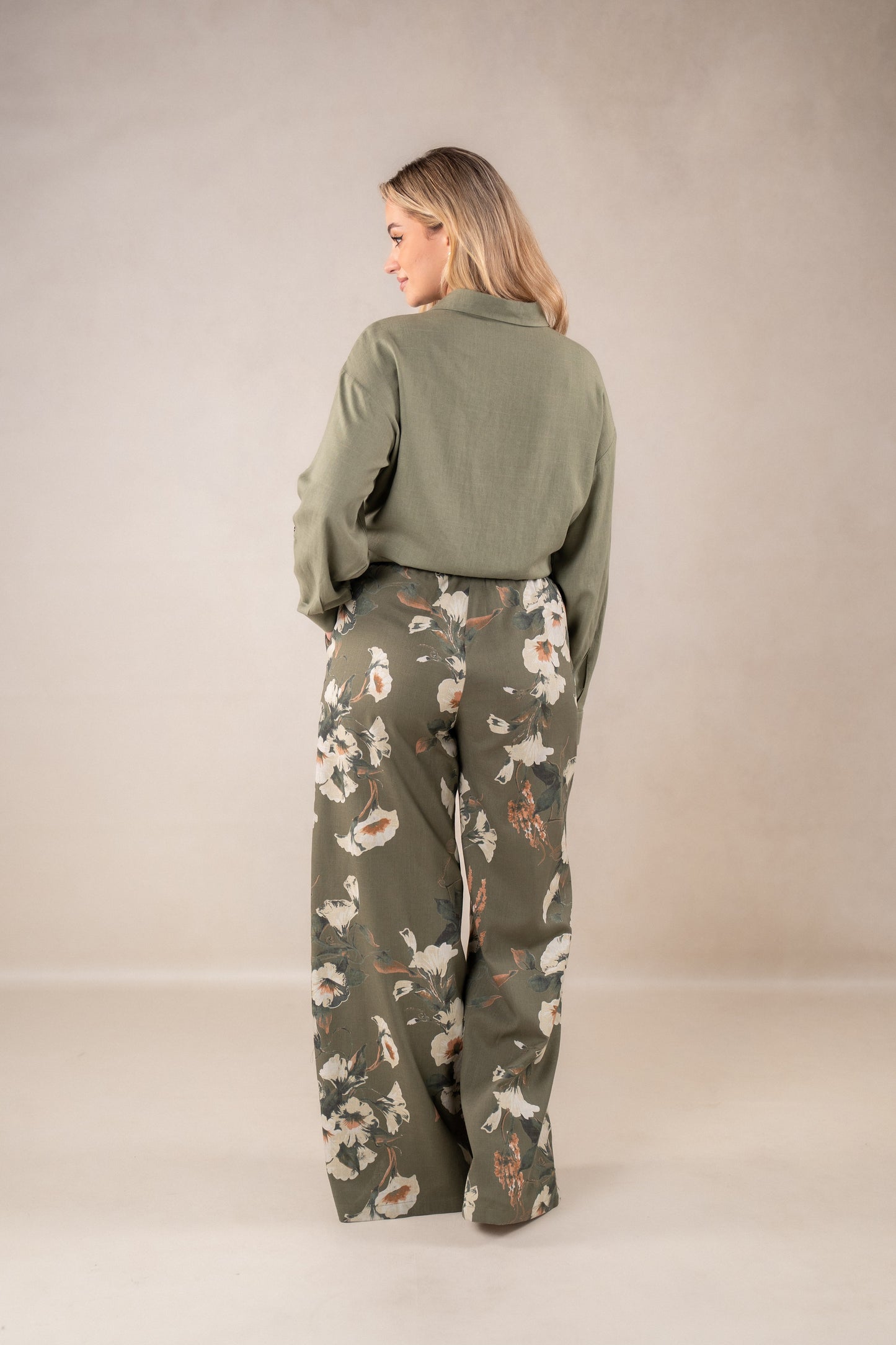 Tie-Front Lounge Set