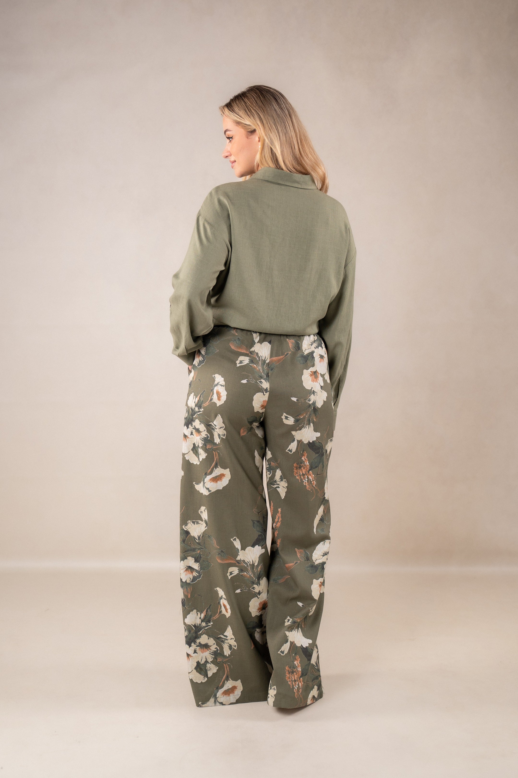 Tie-Front Lounge Set