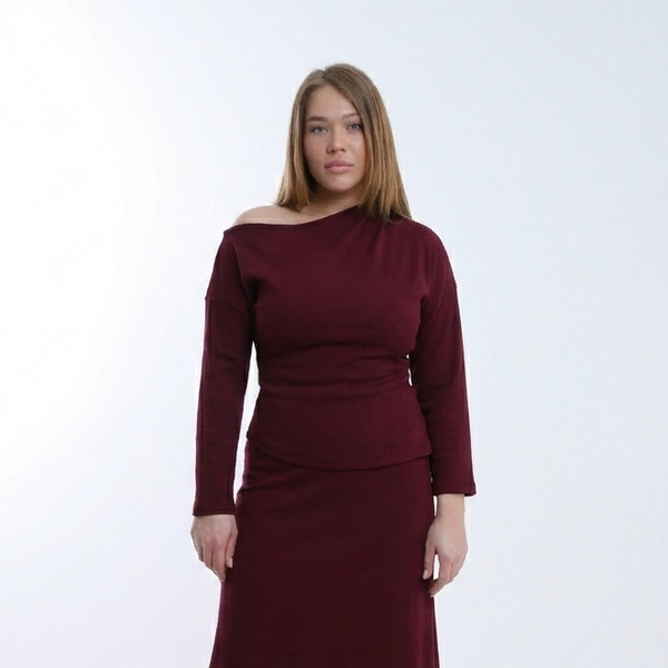 Asymmetric Neck Top