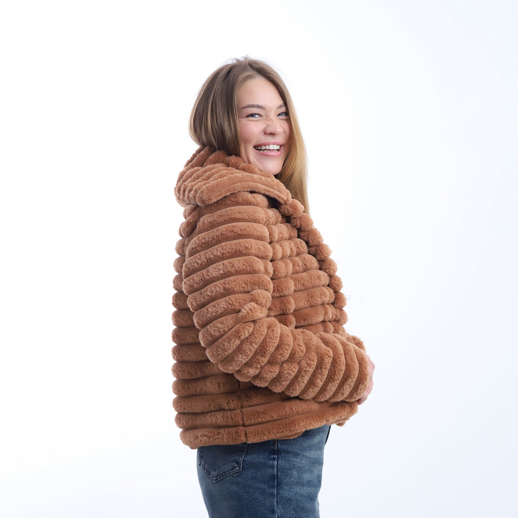 Faux-Fur Crop