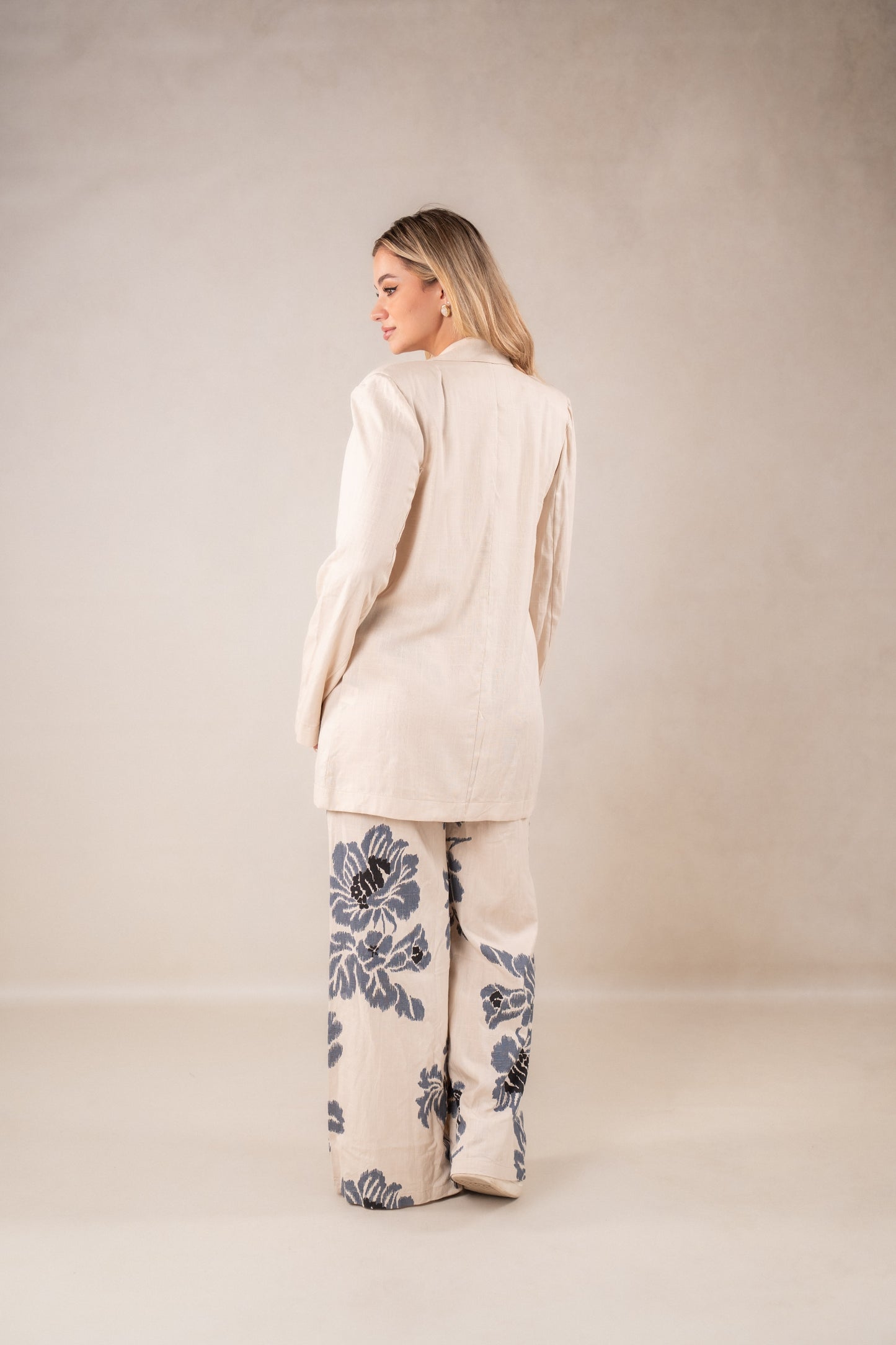 Willow Whispers Suit
