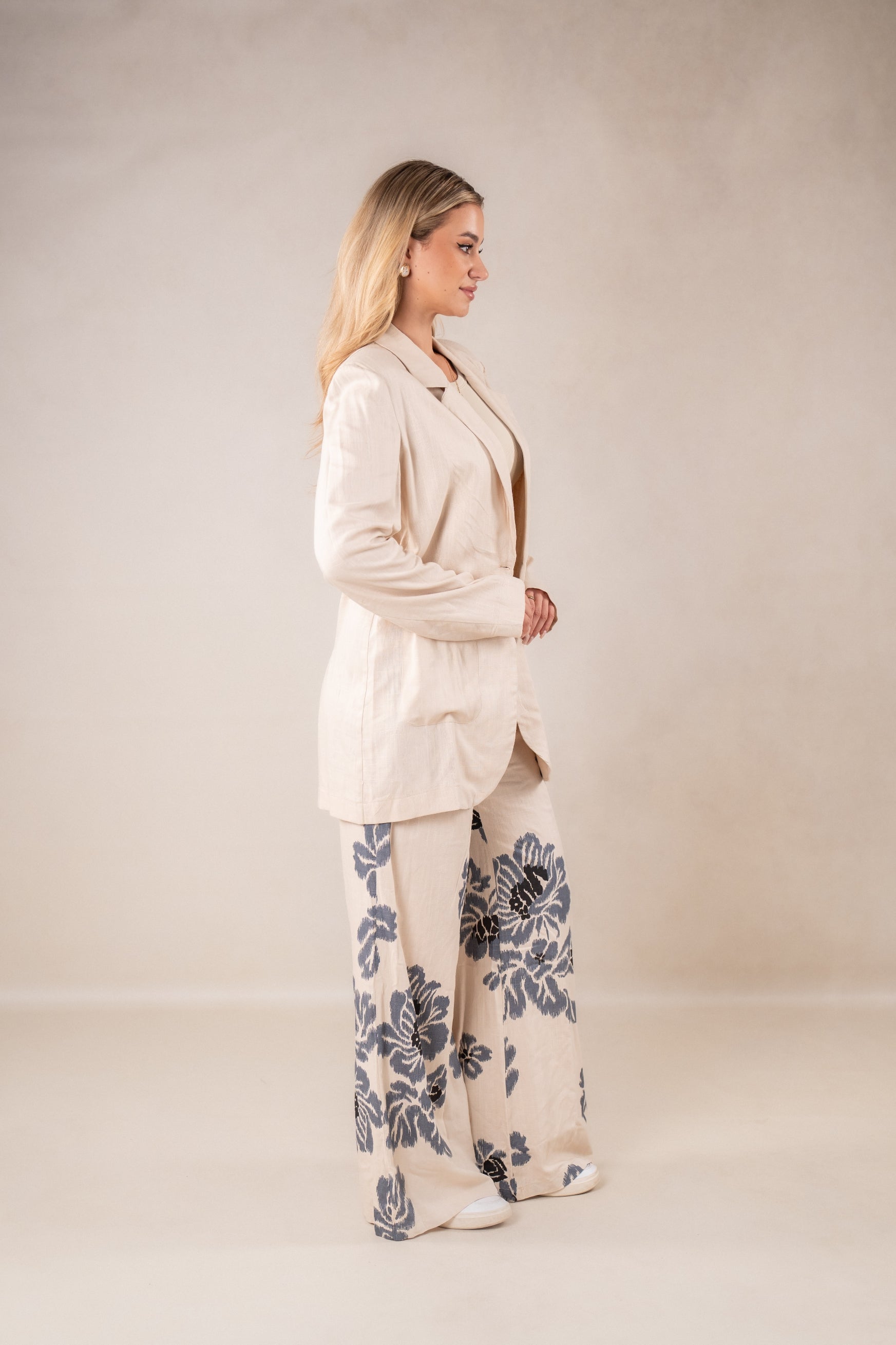 Willow Whispers Suit