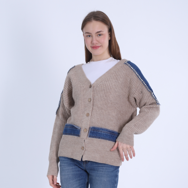 Knitwear Cardigan With Jeans Pocket - Image 2