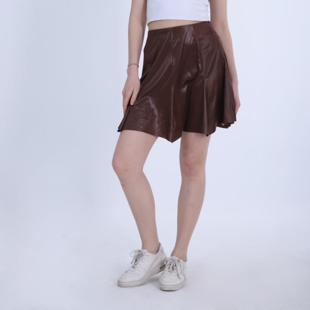 Short Leather Skirt - Image 2