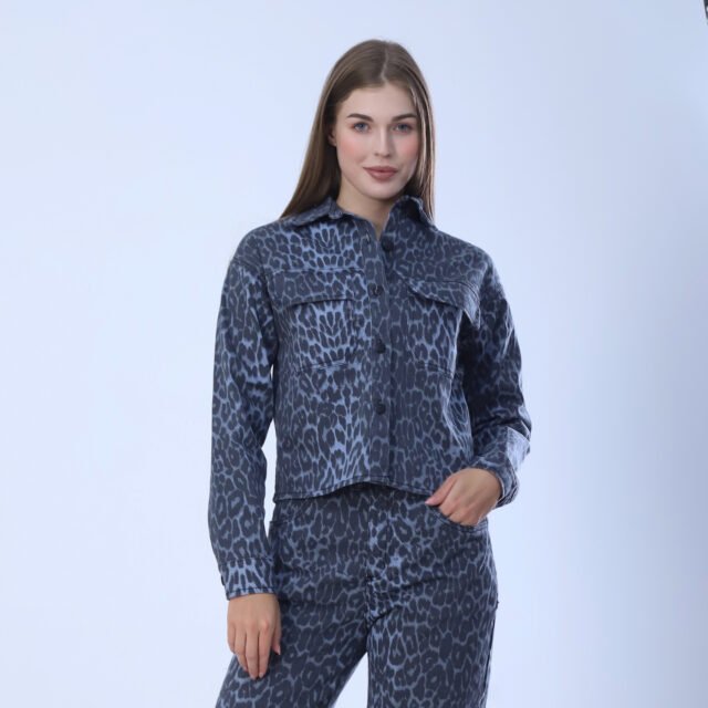 Tiger Jacket - Image 2