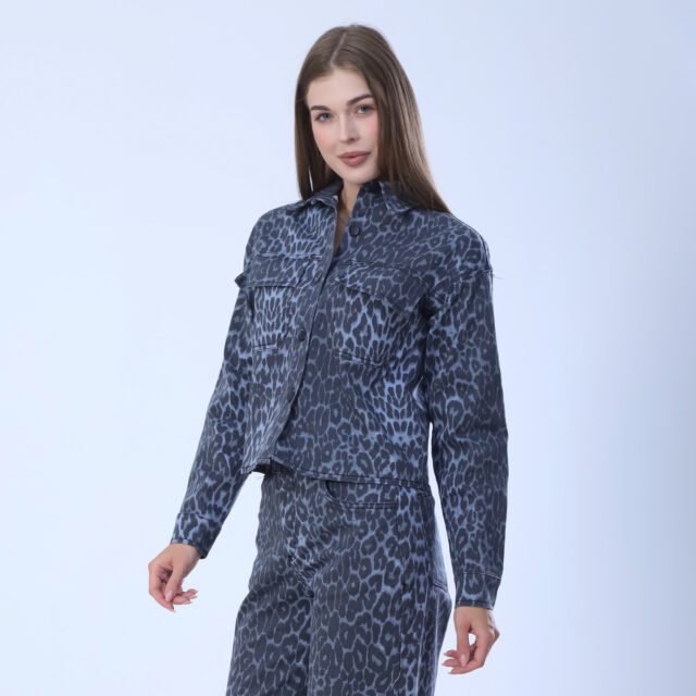 Tiger Jacket - Image 4