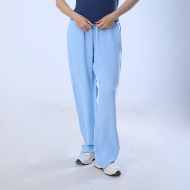 Light Wide-Leg Pants