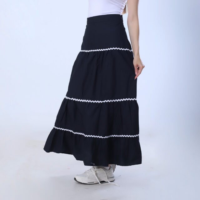 Classic Tiered Maxi Skirt - Image 3