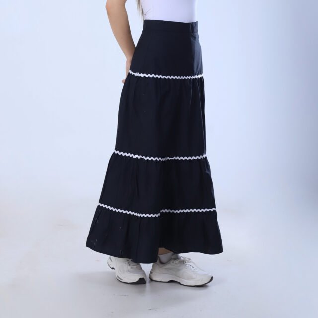 Classic Tiered Maxi Skirt - Image 5