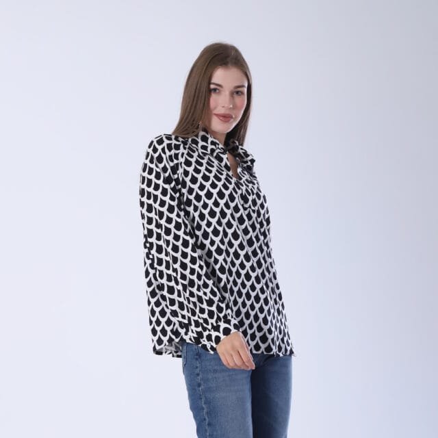 Bold Black and White Scale Print Blouse - Image 6
