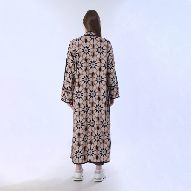 Vibrant Floral Kimono Cardigan - Image 9
